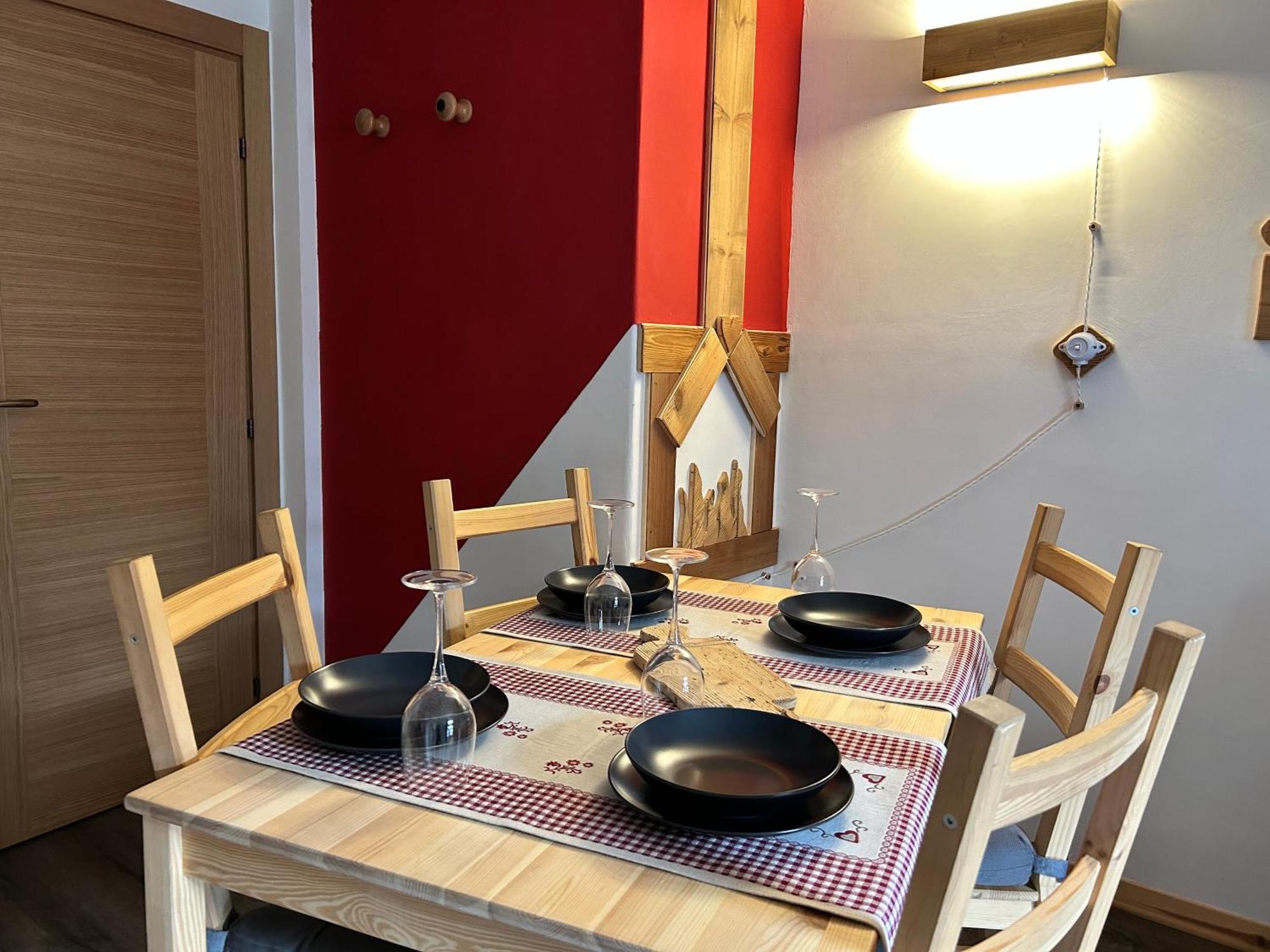 Maison Rongier Nel Centro Di Cogne Bagian luar foto