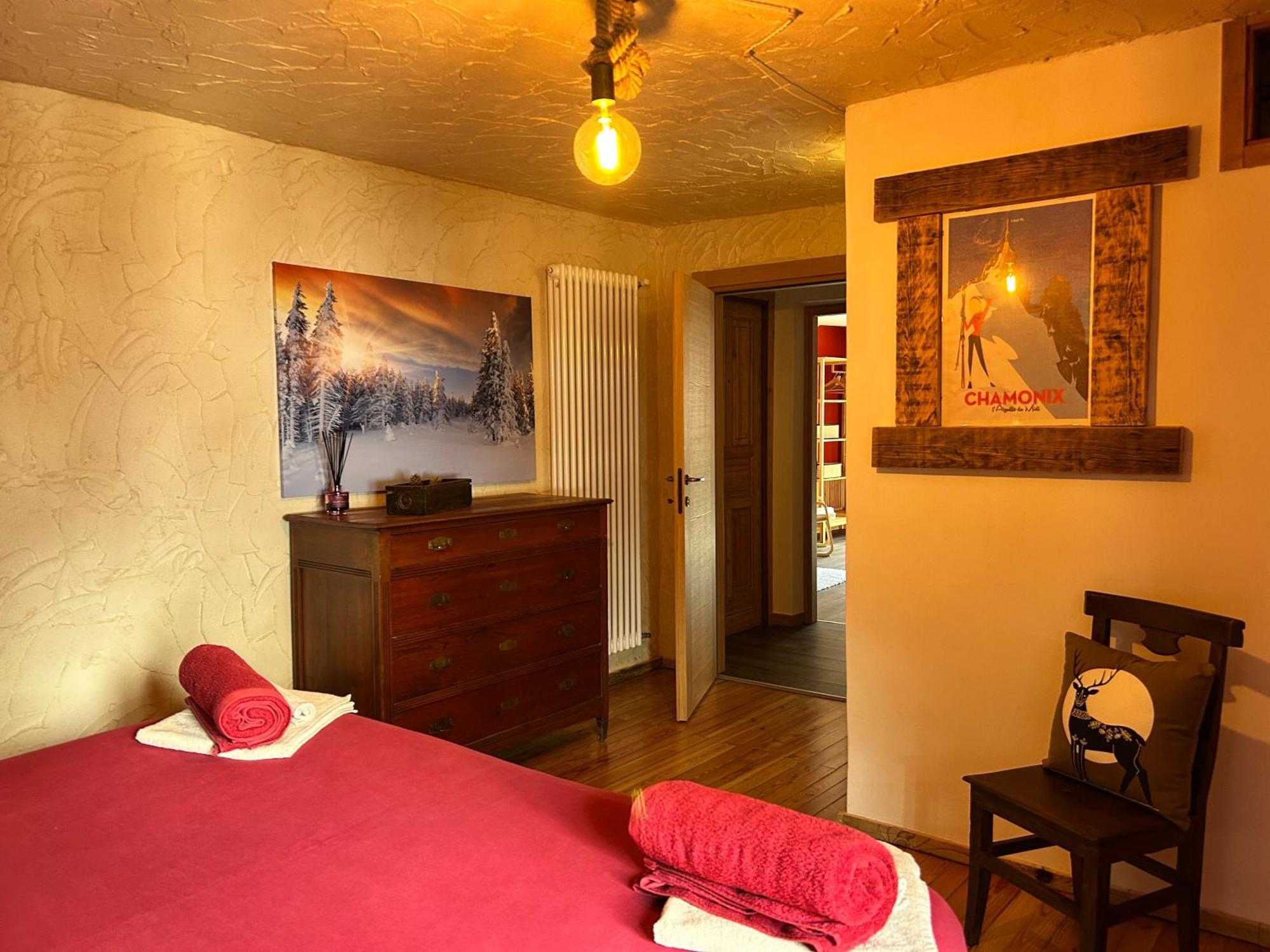 Maison Rongier Nel Centro Di Cogne Bagian luar foto